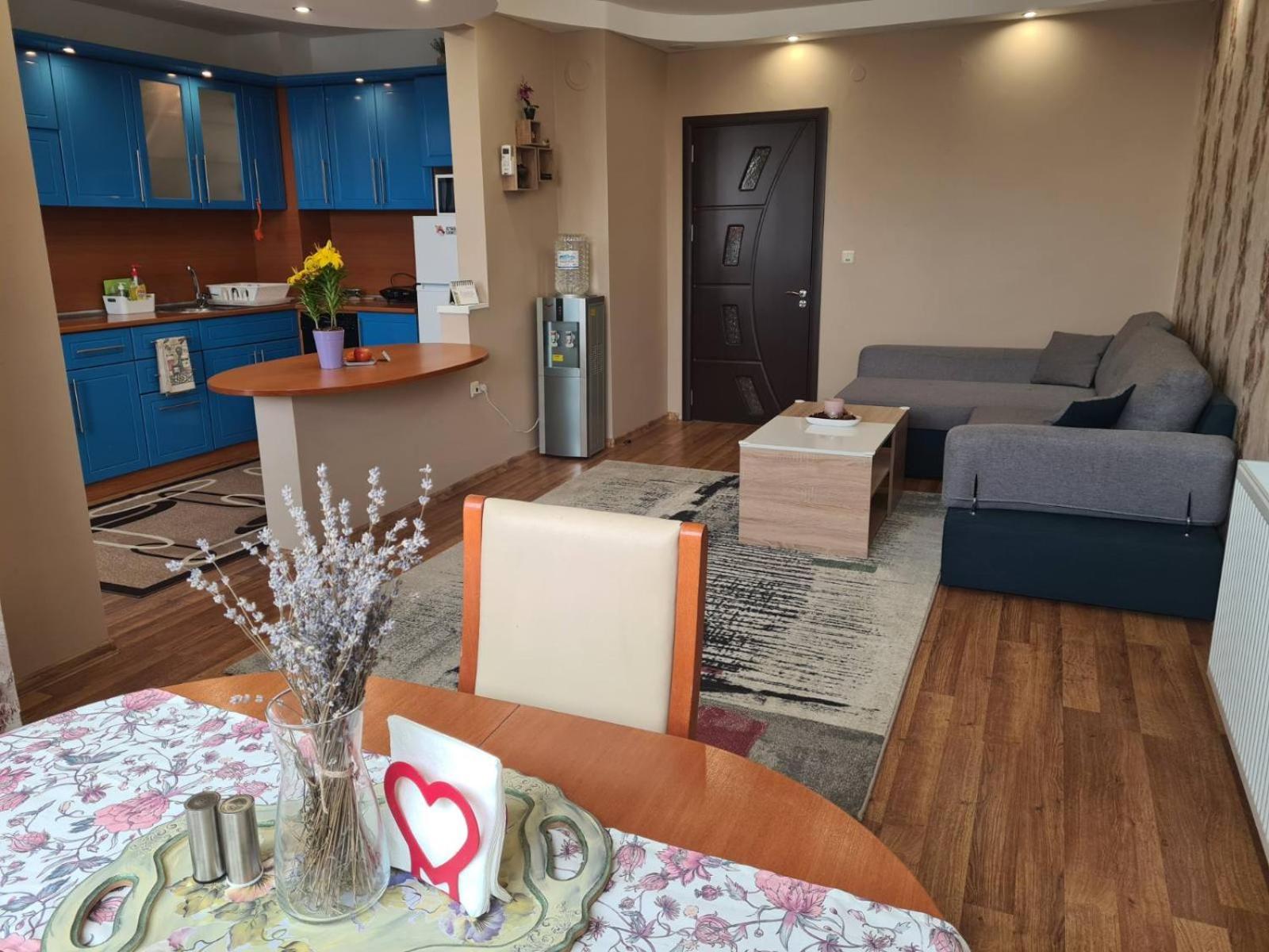 Boutique Apartment Jana Shumen Esterno foto