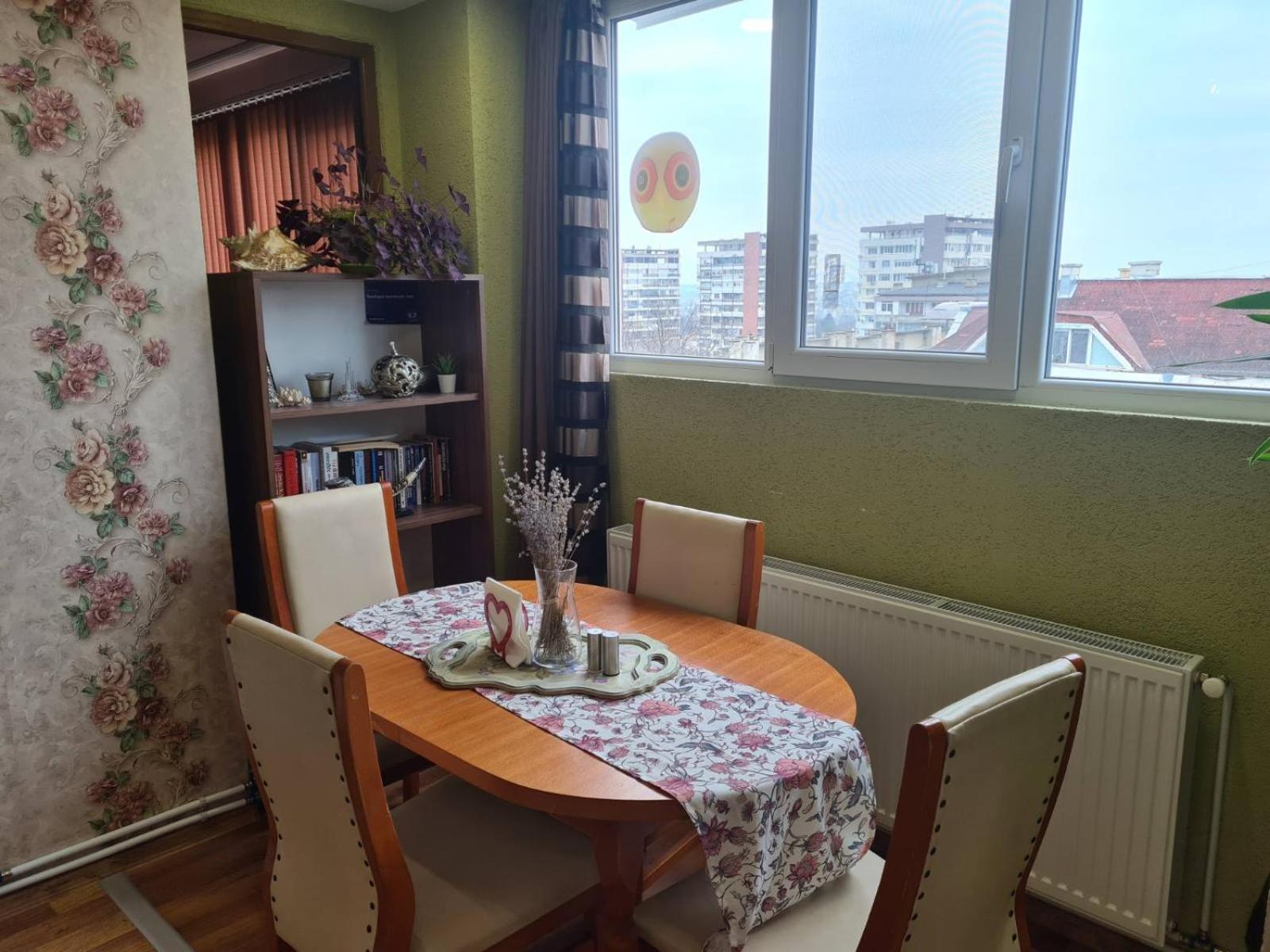 Boutique Apartment Jana Shumen Esterno foto